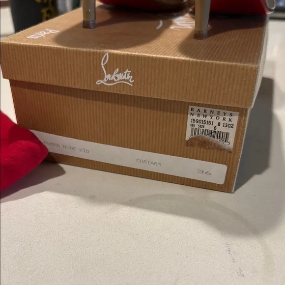 🪩Christian louboutin MIA pumps