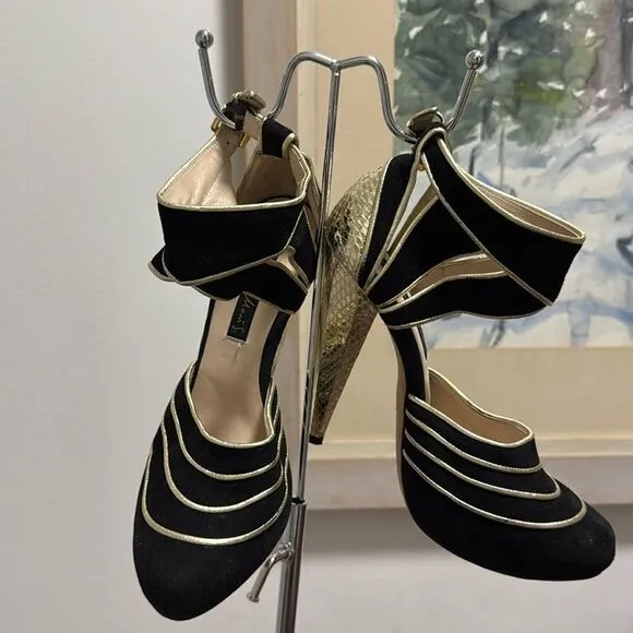 Christie Morris Black Suede &amp; Gold Reptile Stiletto Ankle Strap Shoes. Size 38.