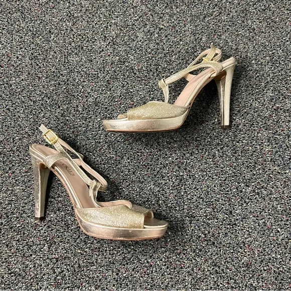 CHUCKIES VERO CUOIO Gold Sparkly Strappy Platform Stiletto Italy Heels Shoes 7.5