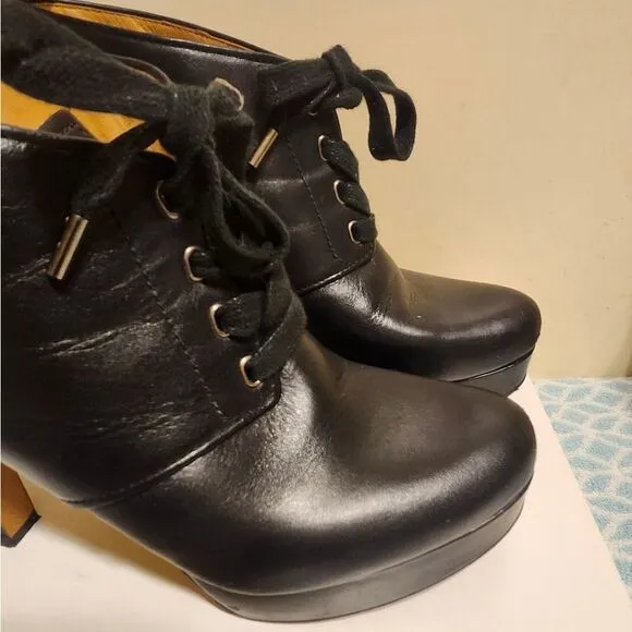 Circa Joan &amp; David Black Leather Lace Up Oxford Style Heels Sz. 8 Ret.$229