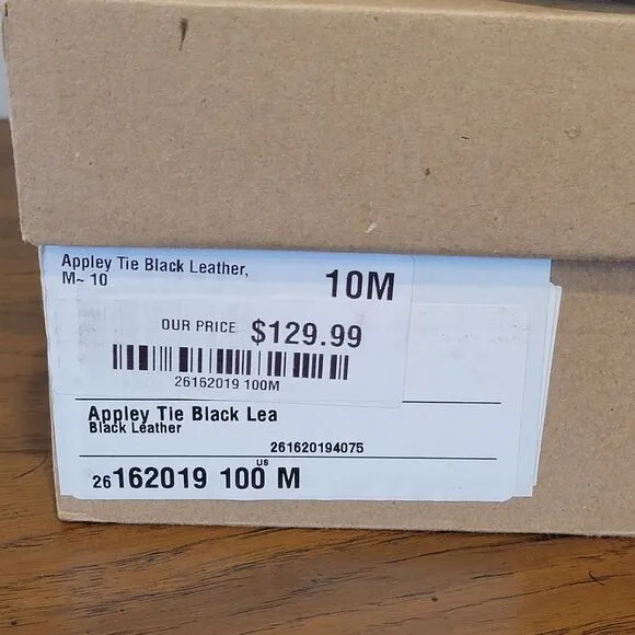 Clarks Women's Appley Tie Oxford Black Leather Shoes Size 10 M Sneakers With Box