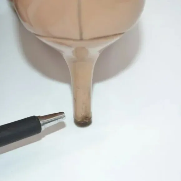 Coach Black Tan Beige Spectator Cap Toe Color Block Patent Leather Heels Pumps 7