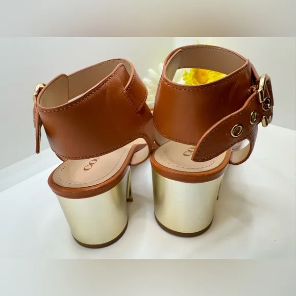 COACH Hazelnut Marci  Leather Sandal Sz 10B
