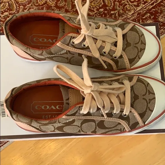 Coach Logo Tennis Shoes