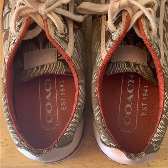 Coach Logo Tennis Shoes