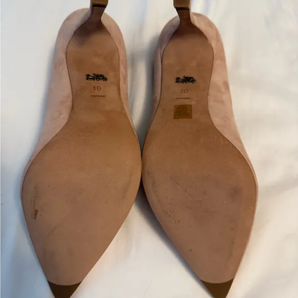 Coach Tan Heels with Elegant Tie Design