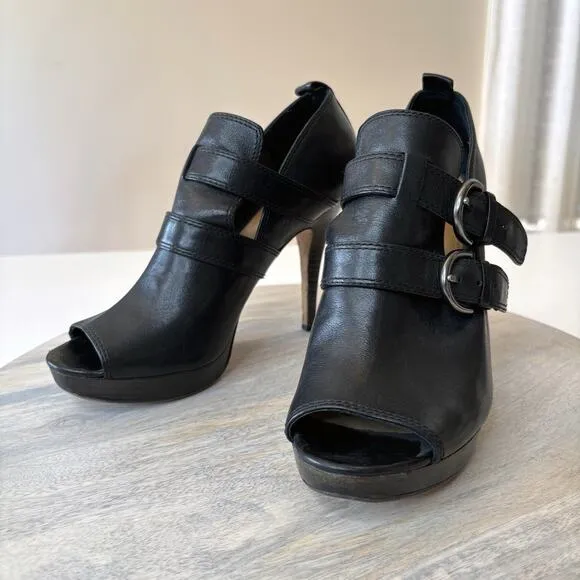 Coach Women's Alexia Black Leather Peep Toe Heels Pumps US Size 8 B