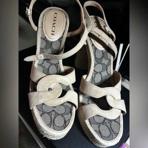 Coach Women's Beige Sandals