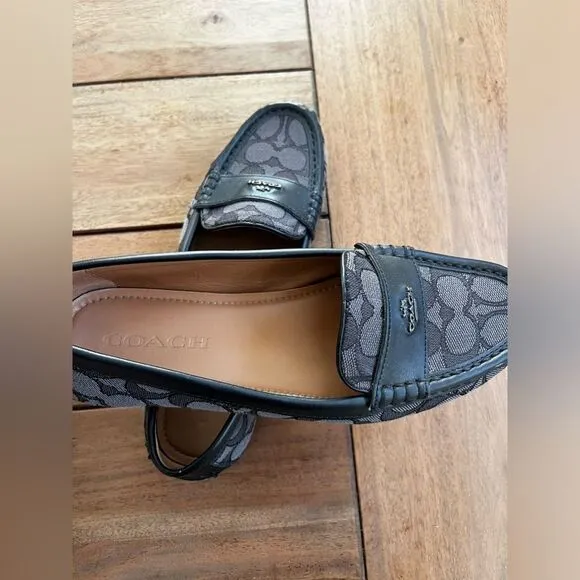 Coach Women's Black Penny Loafers; size 7.5