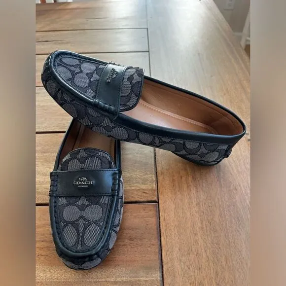 Coach Women's Black Penny Loafers; size 7.5