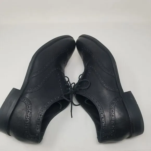 COLE HAAN BLACK LEATHER TIE PROFESSIONAL SHOES. SIZE 10.5&quot;M.