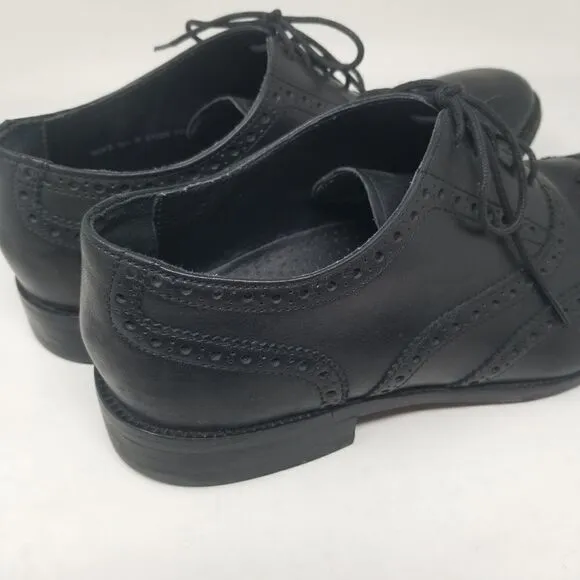 COLE HAAN BLACK LEATHER TIE PROFESSIONAL SHOES. SIZE 10.5&quot;M.