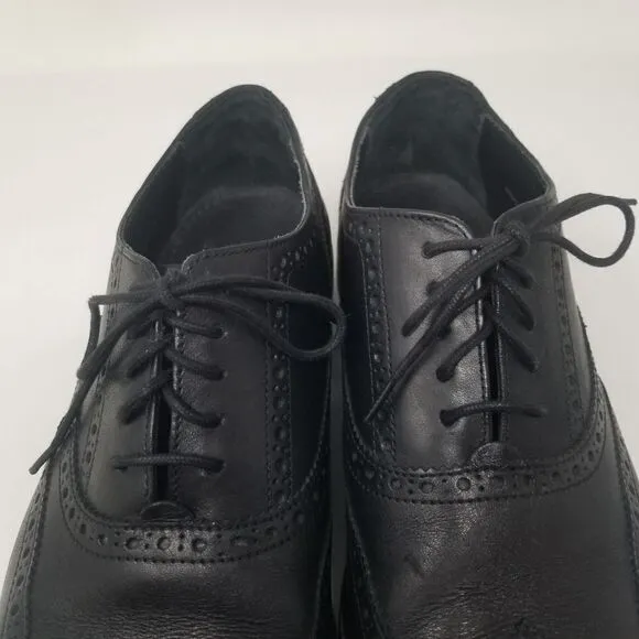 COLE HAAN BLACK LEATHER TIE PROFESSIONAL SHOES. SIZE 10.5&quot;M.
