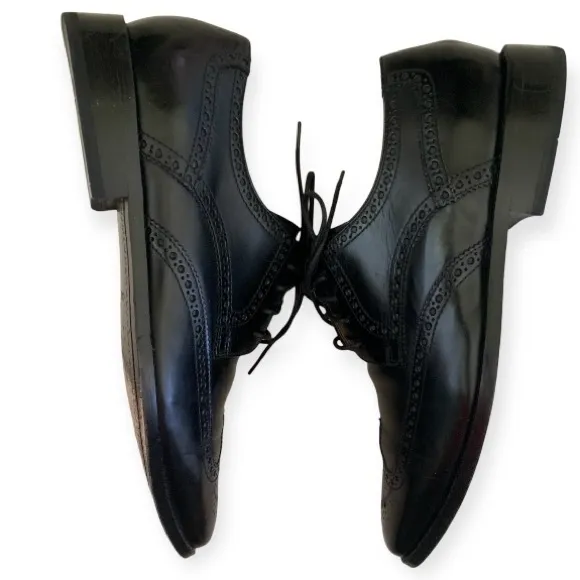 COLE HAAN Collection Men’s Size 11.5 M Black Leather Wing Tip Oxford Shoes. EUC