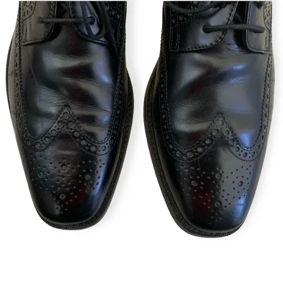 COLE HAAN Collection Men’s Size 11.5 M Black Leather Wing Tip Oxford Shoes. EUC