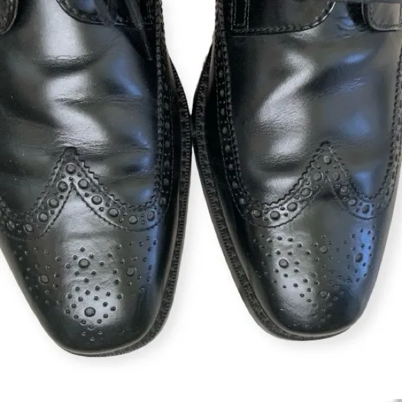 COLE HAAN Collection Men’s Size 11.5 M Black Leather Wing Tip Oxford Shoes. EUC