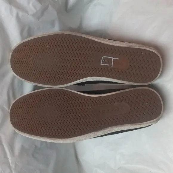 COLE HAAN Men's Size 10M Pinch Weekender Loafer Shoes