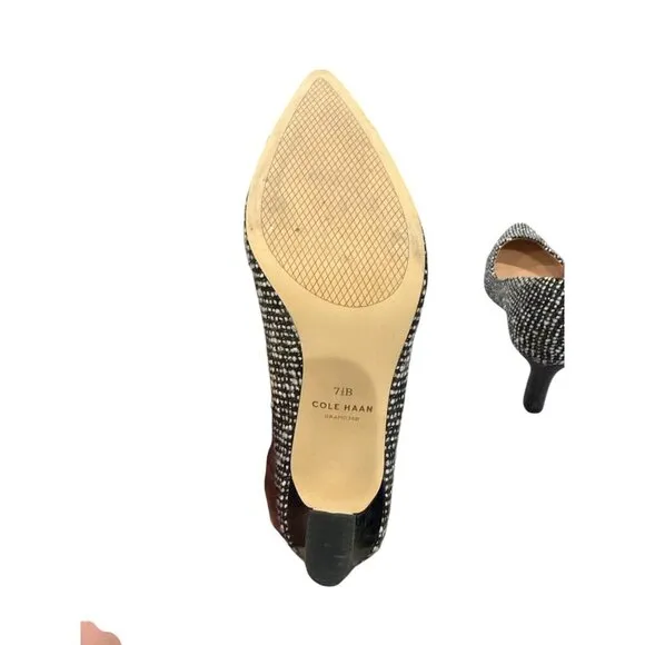 Cole Haan Mylah Block Heels Pumps Black and White Size 7 1/2B Pre-Owned, EUC