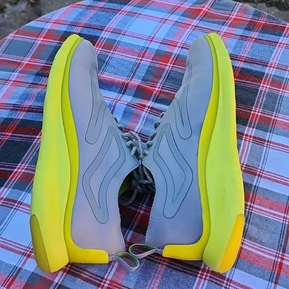 COLE HAAN WING TIP 3ZERO GRAND YELLOW GREY DERBY'S 💛 MENS SIZE 9.0 AWESOME 👌