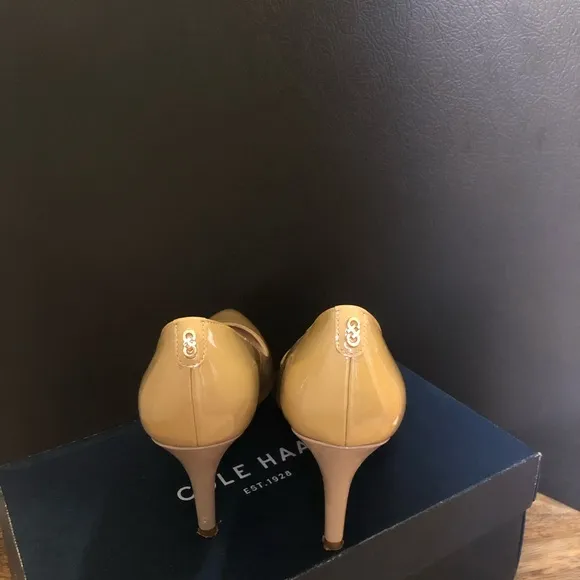 Cole Haan Women's Cream Heels