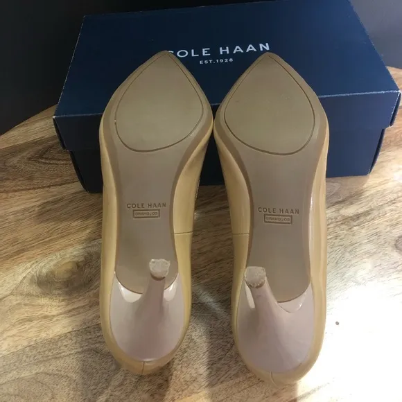 Cole Haan Women's Cream Heels