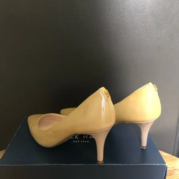 Cole Haan Women's Cream Heels