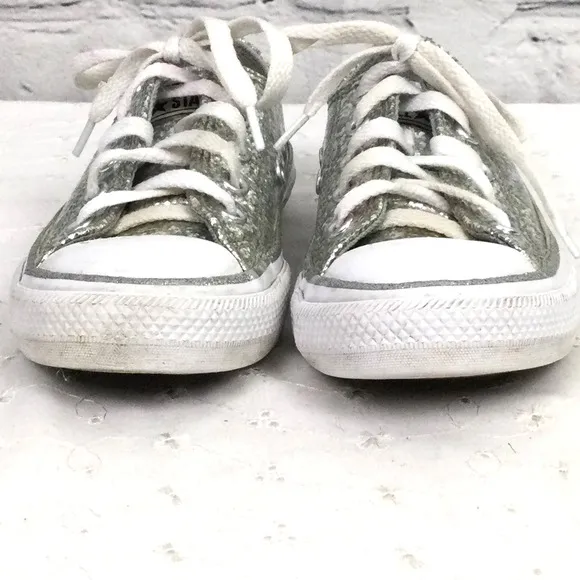 Converse All Star Silver Glitter White Cap Toe Lace Up Sneaker Youth Size 12