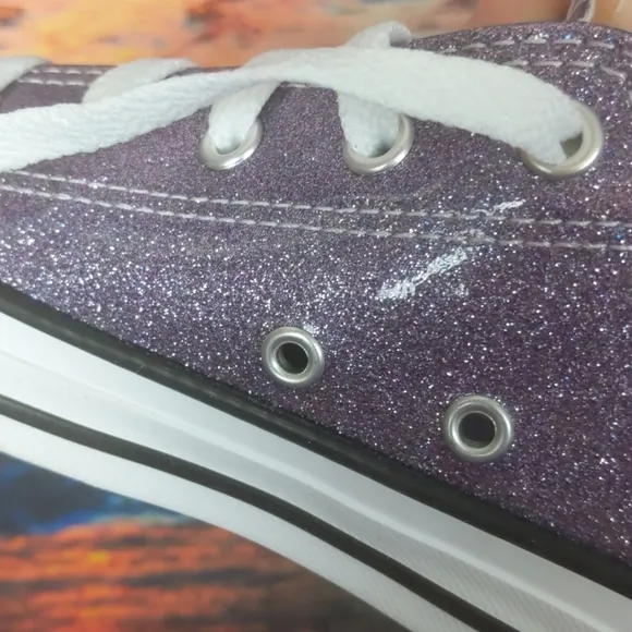 Converse juniors purple glitter shoes size 3