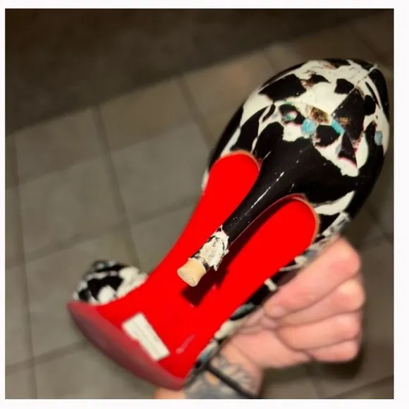 COPY - Christian Louboutin printed d’orsay pumps