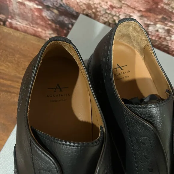 COPY - NEW Aquatalia and Men's Black Leather Dress Shoes Amazing quality.