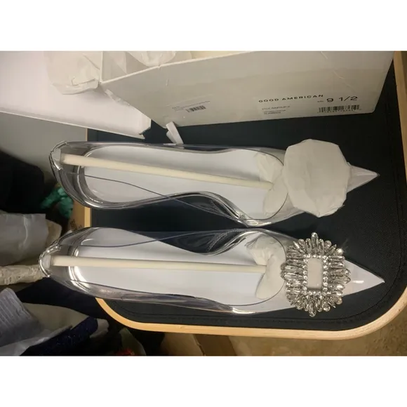 COPY - Womens Good American Heels Size 10.5 Clear Silver