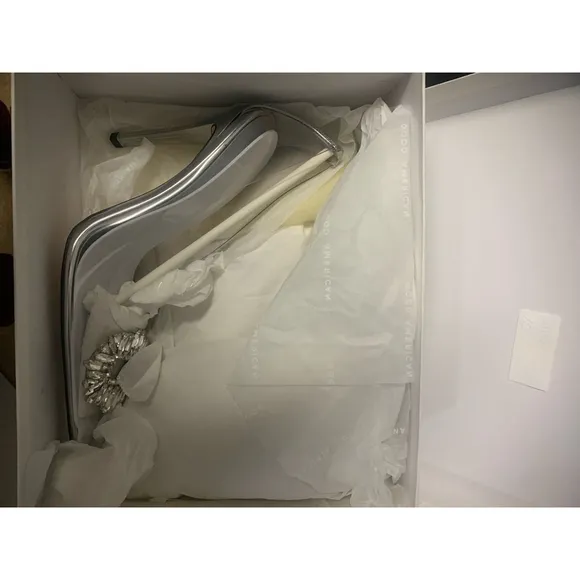 COPY - Womens Good American Heels Size 10.5 Clear Silver