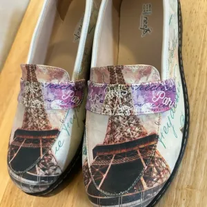Cream and Brown Parisian Flats with Eiffel Tower Design