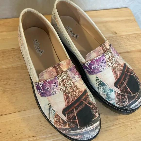 Cream and Brown Parisian Flats with Eiffel Tower Design