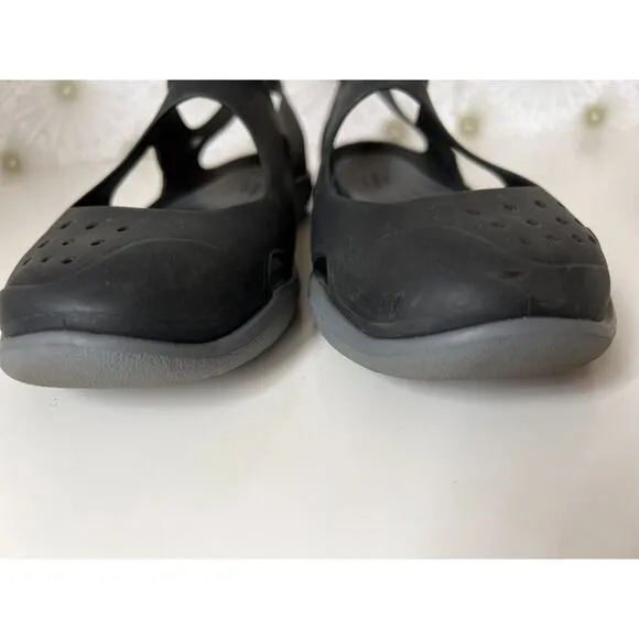 Crocs black Swiftwater Wave shoes. Size 8.