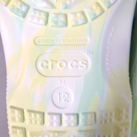 Crocs Margaritaville‎ Men's Sandals Neon Green &amp; Blue Size M12