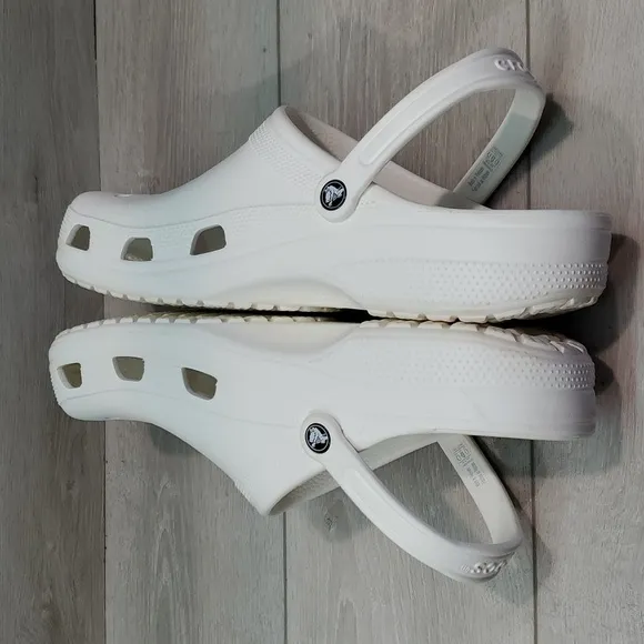Crocs Mens Outdoor Rubber Clogs Sandals Flats shoes sz 15
