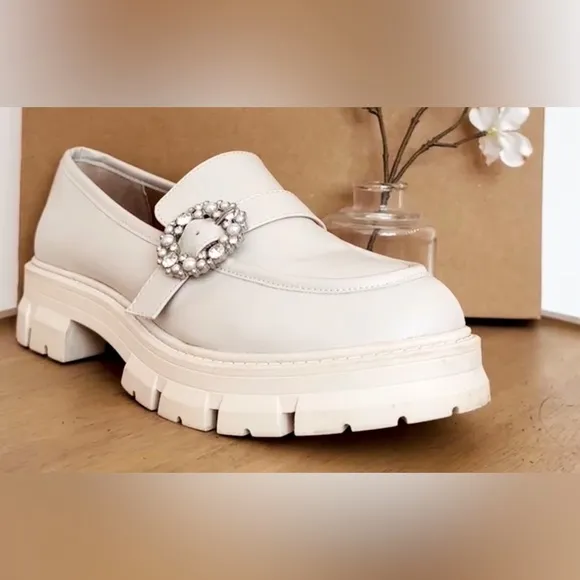 CROWN &amp; IVY ~ Women’s Elegant Slip On Loafers with Crystal Embellishments 7.5