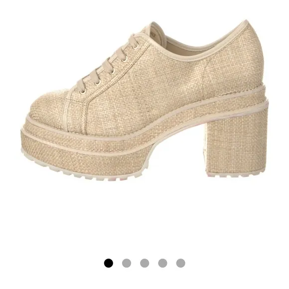 Cult Gaia Cream Platform Shoes with Elegant Design
