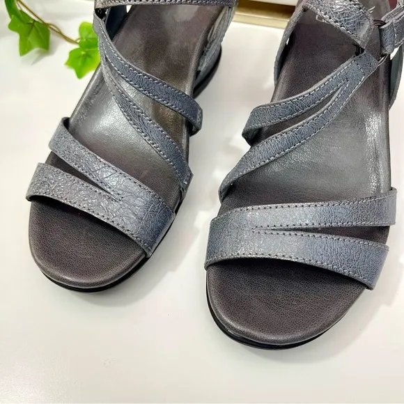 Dansko Addyson Strappy Wedge Sandals in Pewter Size 38 / US 7.5 - 8