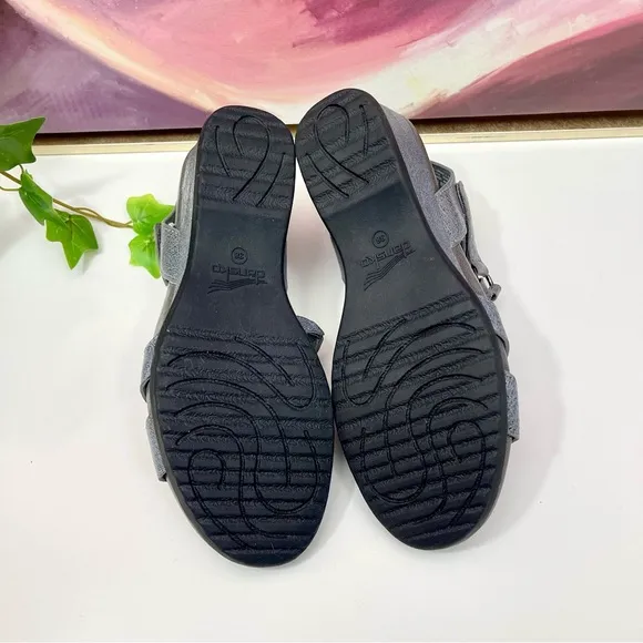 Dansko Addyson Strappy Wedge Sandals in Pewter Size 38 / US 7.5 - 8