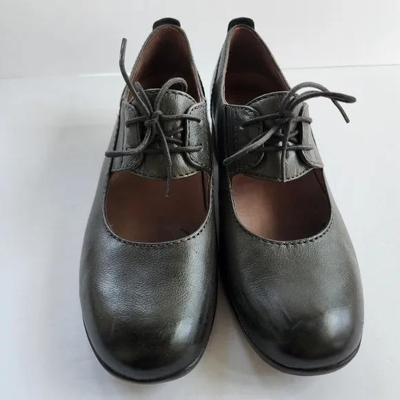 Dansko Linda Green Mary Jane Lace-Up Pumps