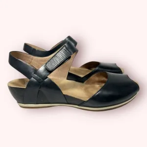 Dansko Vera Peep Toe Ankle Strap Leather Cork Wedge Sandals Womens Size 37 Black