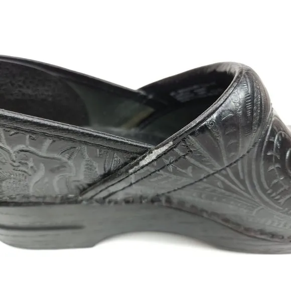 Dansko Womens Staple Clogs Shoes Black Floral Embossed 10.5-11 EUR 41