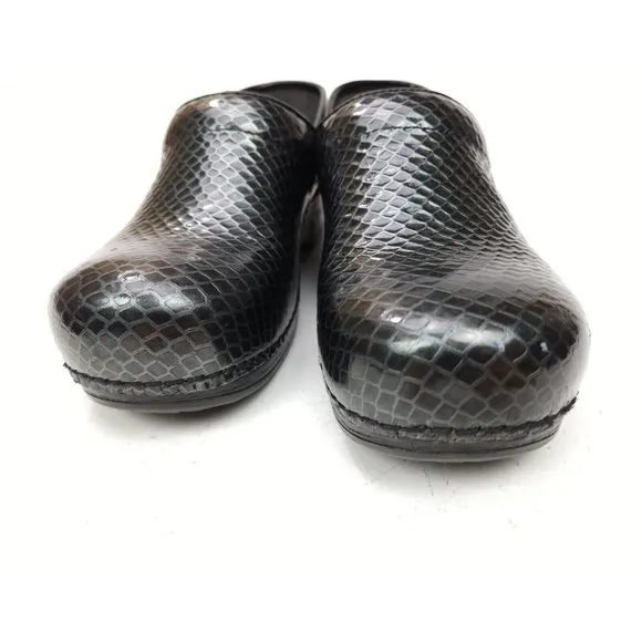 DANSKO XP Clogs Black Snake Print Shoes Nurse Womens EU 41/ US 10.5-11