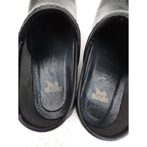 DANSKO XP Clogs Black Snake Print Shoes Nurse Womens EU 41/ US 10.5-11