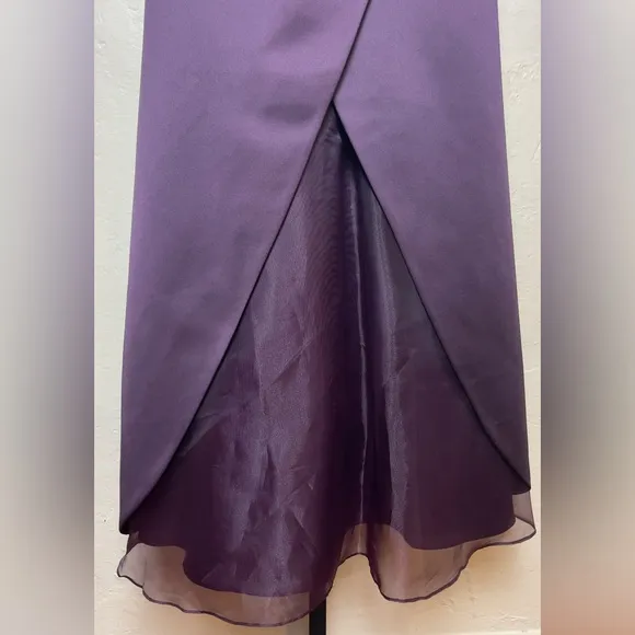 David’s‎ Bridal Plum A-Line JB (junior bride) Dress - Size 14