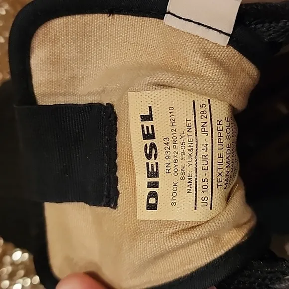 DIESEL MEN'S SHOES SIZE 10.5  ,BROWN/BLACK ,PRE-OWNED