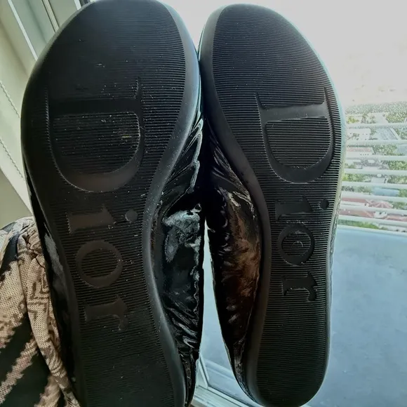 Dior Women's Cannage Patent Leather Black Flats