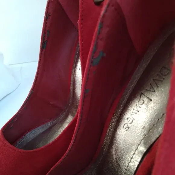 Diva Lounge Red Suede Peep Toe Rhinestone &amp; Spiked Stud Platform Wedges Sz 9